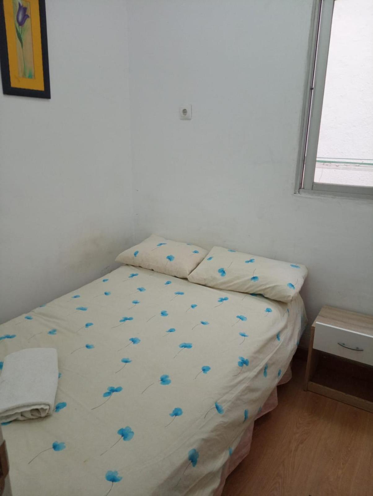 Apartamento 2 Dormitorios Cerca Del Wizink Madrid Exteriör bild